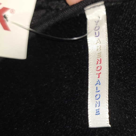 NEW WITH TAGS DRESS - Picture 7 of 7